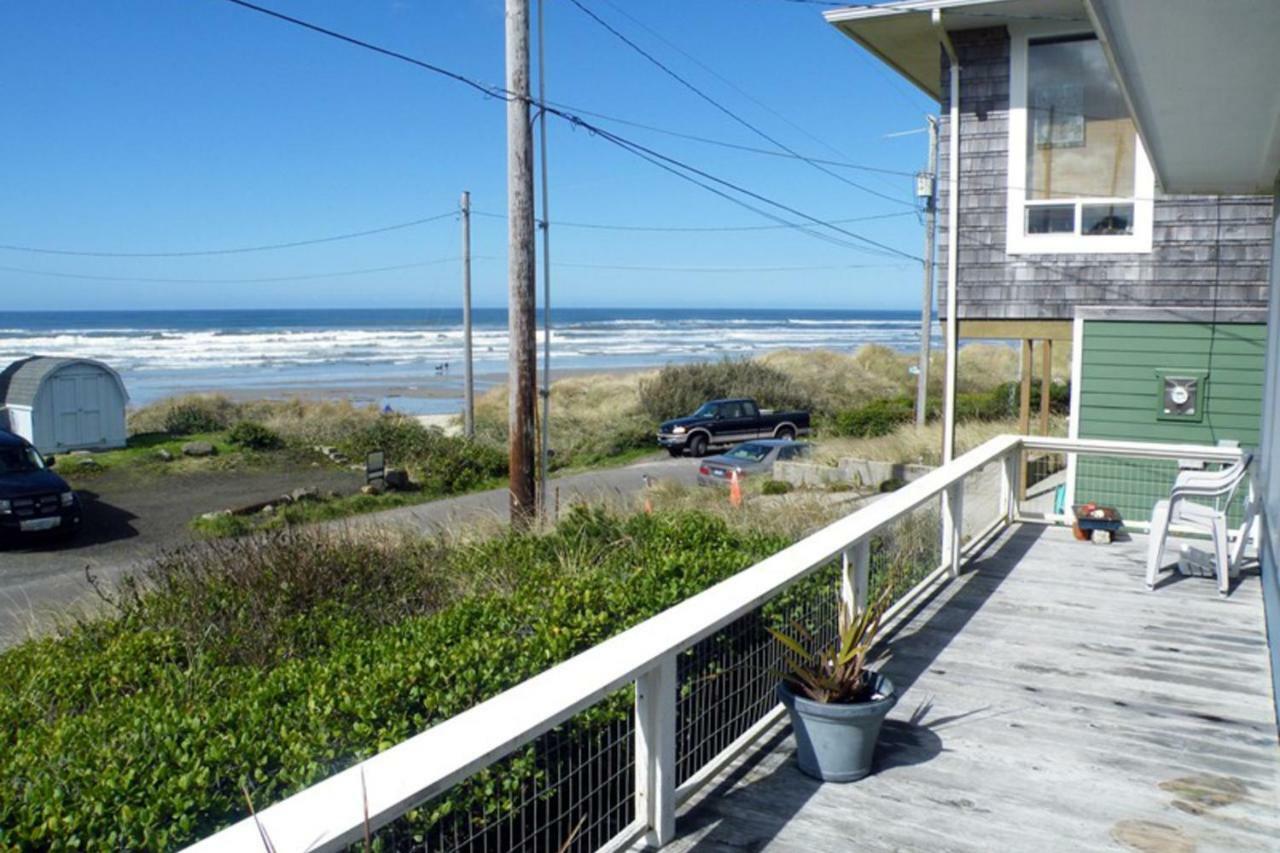 Pelican'S Perch Florence Exterior photo